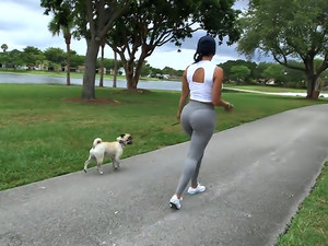 Diamond Kitty Arrives at Anal City