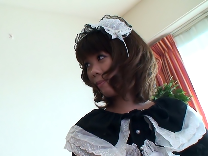 Teen Sakura Aragaki gets into adult world