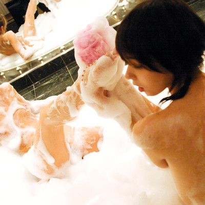 Bubble Bath Melody 01 - Ariel Rebel