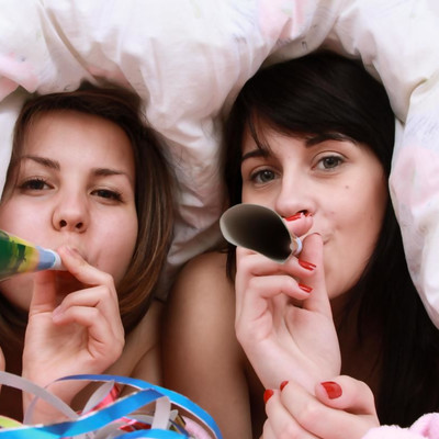 Pajama Party Turns Into Lesbian Sex - Club Seventeen